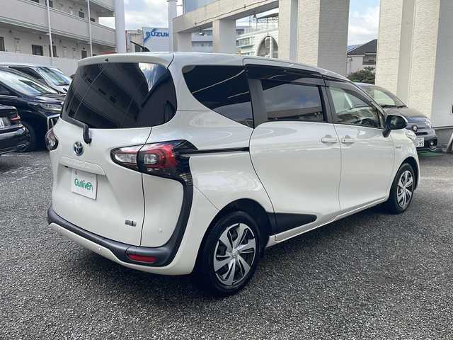 トヨタ シエンタ ハイブリッド G クエロ 兵庫県 2020(令2)年 5.3万km ホワイトパールクリスタルシャイン 純正SDナビ　フルセグ、DVD、BT、AM、FM/バックカメラ/ビルトインETC/クルーズコントロール/衝突被害軽減ブレーキ/車線逸脱警報/両側パワースライドドア/ハーフレザーシート/前方ドライブレコーダー/プッシュスタート/スマートキー×２	/横滑り防止/純正フロアマット