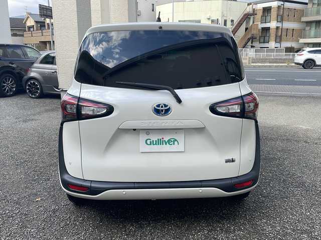トヨタ シエンタ ハイブリッド G クエロ 兵庫県 2020(令2)年 5.3万km ホワイトパールクリスタルシャイン 純正SDナビ　フルセグ、DVD、BT、AM、FM/バックカメラ/ビルトインETC/クルーズコントロール/衝突被害軽減ブレーキ/車線逸脱警報/両側パワースライドドア/ハーフレザーシート/前方ドライブレコーダー/プッシュスタート/スマートキー×２	/横滑り防止/純正フロアマット