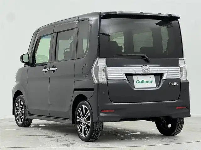 ダイハツ タント カスタムRS トップED LTD SAⅢ 熊本県 2018(平30)年 6.9万km ブラックマイカメタリック 純正８インチナビ(NSZT-X68D)/【CD/DVD/BT/HDMI/USB/フルセグ】/全周囲カメラ　/両側電動スライドドア　/シートヒーター運転席　/ＬＥＤヘッドライト　/ＥＴＣ　/純正ドライブレコーダー前側　/コーナーセンサー前後　/ツイータースピーカー/オートハイビーム　/オートエアコン/アイドリングストップ/踏み間違い防止/後席サンシェイド/ステアリングスイッチ/ドアバイザー/新車保証書/取扱説明書/スペアキー×２