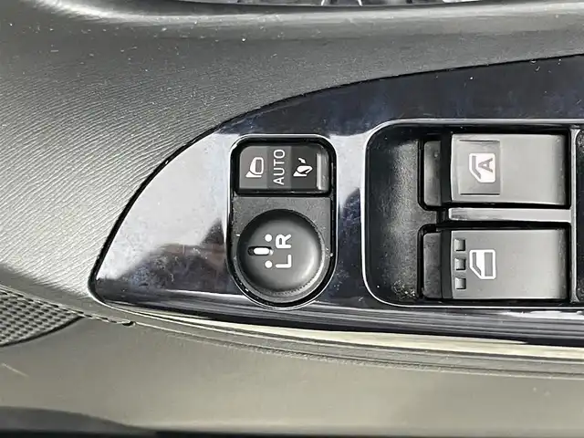 ダイハツ タント カスタムRS トップED LTD SAⅢ 岡山県 2018(平30)年 6.9万km ブラックマイカメタリック 純正８インチナビ(NSZT-X68D)/【CD/DVD/BT/HDMI/USB/フルセグ】/全周囲カメラ　/両側電動スライドドア　/シートヒーター運転席　/ＬＥＤヘッドライト　/ＥＴＣ　/純正ドライブレコーダー前側　/コーナーセンサー前後　/ツイータースピーカー/オートハイビーム　/オートエアコン/アイドリングストップ/踏み間違い防止/後席サンシェイド/ステアリングスイッチ/ドアバイザー/新車保証書/取扱説明書/スペアキー×２