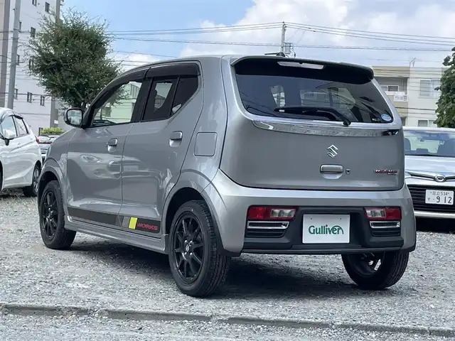 スズキ アルト ワークス 愛知県 2021(令3)年 0.8万km スチールシルバーM ワンオーナー/ターボ/5速MT/社外メモリナビ/（DVD/フルセグTV/Bluetooth/USB）/前席レカロセミバケットシート/横滑り防止機能/純正HIDヘッドライト/フォグランプ/純正15インチアルミホイール/スマートキー/保証書/取扱説明書