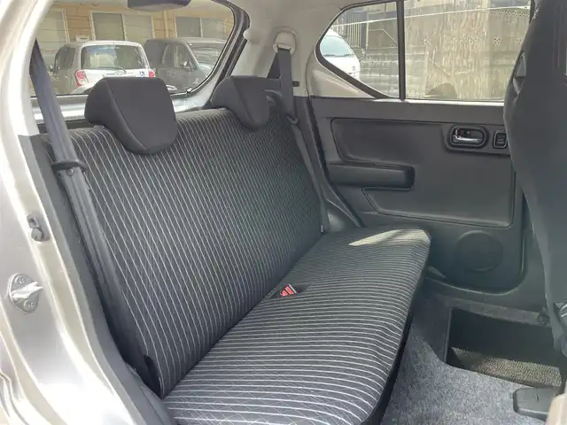 スズキ アルト ワークス 愛知県 2021(令3)年 0.8万km スチールシルバーM ワンオーナー/ターボ/5速MT/社外メモリナビ/（DVD/フルセグTV/Bluetooth/USB）/前席レカロセミバケットシート/横滑り防止機能/純正HIDヘッドライト/フォグランプ/純正15インチアルミホイール/スマートキー/保証書/取扱説明書