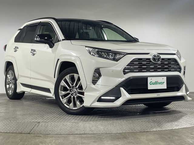 トヨタ ＲＡＶ４ G Zパッケージ 神奈川県 2020(令2)年 4.7万km ホワイトパールクリスタルシャイン トヨタセーフティセンス/社外9型ナビ/・BT/フルセグTV/SD/CD/DVD/HDMI/USB/バックカメラ/ムーンルーフ/デジタルインナーミラー/BSM/ライトグレー合皮シート/パワーシート(D)/シートヒーター(D/N)/メモリシート(D)/TRDエアロ(F/S/R)/TRDオーバーフェンダー/電動サイドブレーキ/オートブレーキホールド/ECO/SPORT/MYD/ROCK/SNOWモード/ダウンヒルアシストコントロール/ドライブレコーダー/ビルトインETC/パワーバックドア/スマートキー/プッシュスタートボタン/革巻きステアリング/ステアリングスイッチ/Autoライト/ステアリングヒーター/LEDヘッドライト/フォグランプ/電動格納ミラー/ウィンカーミラー/ルーフレール/純正アルミホイール/社外ドアバイザー/社外フロアマット