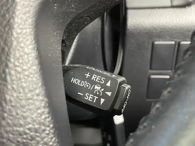 トヨタ アルファード S 大分県 2019(平31)年 8.4万km ブラック アルパイン9インチナビ/（フルセグ/Bluetooth/CD/DVD)/Toyota Safety Sense /・レーントレーシングアシスト/・パーキングサポートブレーキ/・プリクラッシュセーフティ/・オートハイビーム/アルパインフリップダウンモニター/バックカメラ/ドライブレコーダー/ビルトインETC/両側パワースライド/電動パーキングブレーキ/後部座席オットマン/ステアリングリモコン/革巻きステアリング/オートエアコン/純正18インチアルミホイール/保証書・取扱説明書/スペアキー