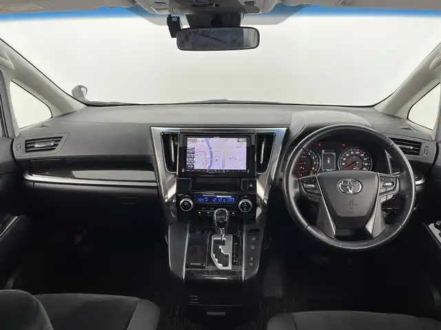 トヨタ アルファード S 大分県 2019(平31)年 8.4万km ブラック アルパイン9インチナビ/（フルセグ/Bluetooth/CD/DVD)/Toyota Safety Sense /・レーントレーシングアシスト/・パーキングサポートブレーキ/・プリクラッシュセーフティ/・オートハイビーム/アルパインフリップダウンモニター/バックカメラ/ドライブレコーダー/ビルトインETC/両側パワースライド/電動パーキングブレーキ/後部座席オットマン/ステアリングリモコン/革巻きステアリング/オートエアコン/純正18インチアルミホイール/保証書・取扱説明書/スペアキー