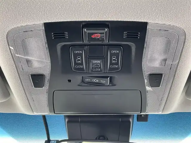 トヨタ アルファード S 大分県 2019(平31)年 8.4万km ブラック アルパイン9インチナビ/（フルセグ/Bluetooth/CD/DVD)/Toyota Safety Sense /・レーントレーシングアシスト/・パーキングサポートブレーキ/・プリクラッシュセーフティ/・オートハイビーム/アルパインフリップダウンモニター/バックカメラ/ドライブレコーダー/ビルトインETC/両側パワースライド/電動パーキングブレーキ/後部座席オットマン/ステアリングリモコン/革巻きステアリング/オートエアコン/純正18インチアルミホイール/保証書・取扱説明書/スペアキー