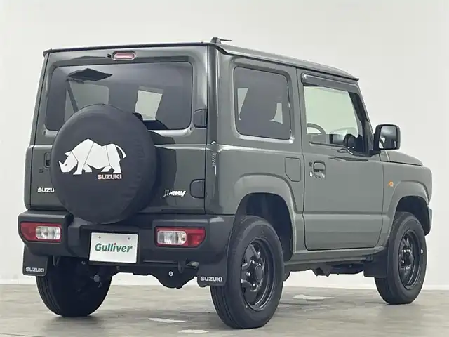 スズキ ジムニー XL 埼玉県 2023(令5)年 1.5万km ジャングルグリーン 純正ナビ　シートヒーター　バックカメラ　ＥＴＣ２．０　ドライブレコーダー　ミラーヒーター　ダウンヒルアシスト　背面タイヤ　フルセグＴＶ　スマートキー　純正フロアマット　Ｂｌｕｅｔｏｏｔｈ　衝突被害軽減　