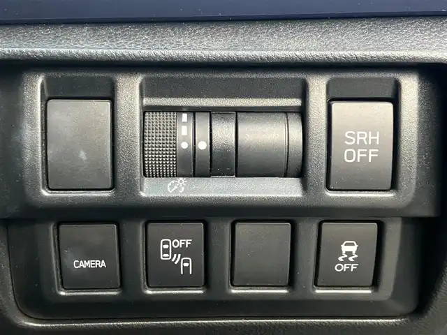 スバル ＸＶ ハイブリッド アドバンス 道南・函館 2018(平30)年 5.5万km クリスタルホワイトP /純正ナビ//フルセグＴＶ//ドライブレコーダー//バックカメラ//ブラインドスポットモニター//クルーズコントロール//レーンキープアシスト//ステアリング連動ヘッドライト//先行車発進通知//衝突軽減ブレーキ//コーナーセンサー//パワーシート//ハーフレザーシート//パドルシフト//ルーフレール//フロアマット//ＥＴＣ//プッシュスタート//スペアキー