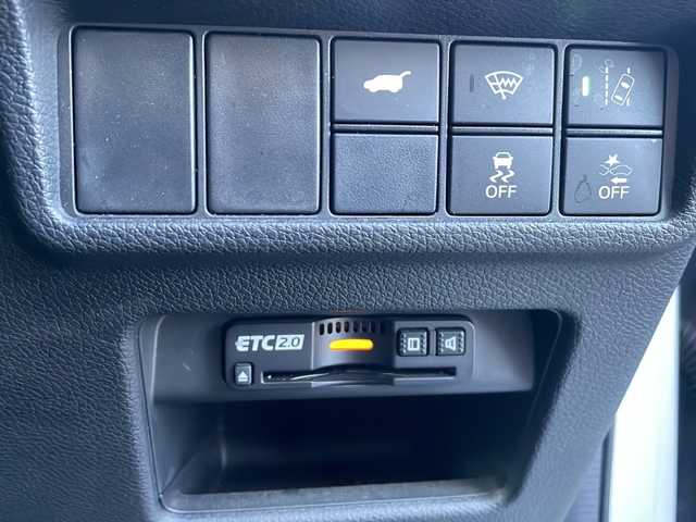 ホンダ ＣＲ－Ｖ EX・マスターピース 秋田県 2020(令2)年 8.8万km プラチナホワイトパール 純正ナビ/・フルセグテレビ/・ＣＤ、ＤＶＤ、ＳＤ/・ＢＴ/・ＵＳＢ/・ラジオ/サンルーフ/前席パワーシート/前席シートヒーター/運転席シートメモリー/電動リアゲート/電動格納ミラー/ステアリングスイッチ/パドルシフト/純正フロアマット/ＥＴＣ2.0/車線逸脱警報装置/横滑り防止装置/衝突軽減装置