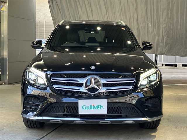 メルセデス・ベンツ ＧＬＣ２２０ d 4マチックスポーツ 東京都 2018(平30)年 3.7万km オブシディアンブラック レーダーセーフティパッケージ/・アクティブレーンキーピングアシスト/・アクティブブラインドスポットアシスト/・ディストロニックプラス/COMANDシステム/・8.4インチワイドディスプレイ/・COMANDコントローラー/・音声認識機能/・HDDナビ/・地デジ/・DVD・CD/・USBインターフェイス/全方位カメラ/ブレーキアシストプラス/全席シートヒーター/ハーフレザーシート/パワーバックドア/パドルシフト/オートライト/ETC車載器/ルーフレール