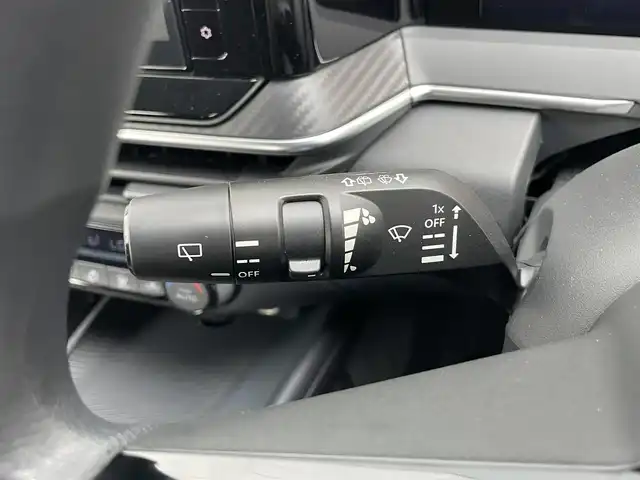 日産 ノート X 千葉県 2021(令3)年 0.8万km バーガンディー 全方位運転支援システム/・衝突軽減ブレーキ/レーンキープアシスト/・クリアランスソナー/ブラインドスポットモニター/純正9インチナビ(MJ321D-L)/・フルセグ/BT/DVD/CD/アラウンドビューモニター/ステアリングスイッチ/ETC/電動パーキングブレーキ/オートブレーキホールド/アイドリングストップ/LEDヘッドライト/オートライト/アダプティブヘッドライト/フォグライト/純正フロアマット/純正ホイール