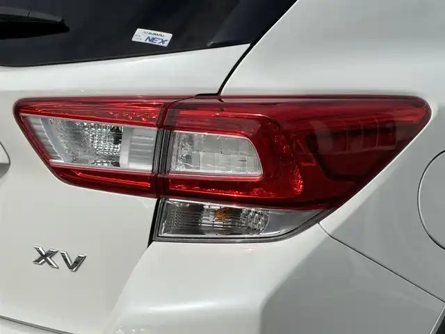 スバル インプレッサ ＸＶ 2．0i－L アイサイト 岩手県 2019(平31)年 4.6万km クリスタルホワイトP 禁煙車/4WD/アイサイトver.3/追従型クルーズコントロール/純正ナビ/→フルセグTV/Bluetooth/CD/DVD/FM/AM/バックカメラ/サイドカメラ/ステアリングスイッチ/横滑り防止装置/ステアリング連動ヘッドランプ/オートビークルホールド/レーンキープアシスト/衝突軽減ブレーキ/誤発進抑制機能/X-MODE/コーナーセンサー/オートライト/LEDヘッドライト/フォグライト/〇プッシュスタート/〇電動格納ミラー/〇ウィンカーミラー/〇ドアバイザー/〇フロアマット/〇スマートキー/純正ドライブレコーダー/ETC