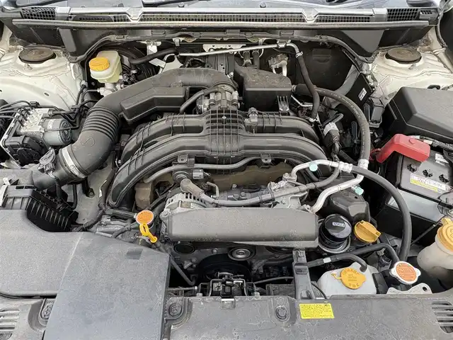 スバル インプレッサ ＸＶ 2．0i－L アイサイト 岩手県 2019(平31)年 4.6万km クリスタルホワイトP 禁煙車/4WD/アイサイトver.3/追従型クルーズコントロール/純正ナビ/→フルセグTV/Bluetooth/CD/DVD/FM/AM/バックカメラ/サイドカメラ/ステアリングスイッチ/横滑り防止装置/ステアリング連動ヘッドランプ/オートビークルホールド/レーンキープアシスト/衝突軽減ブレーキ/誤発進抑制機能/X-MODE/コーナーセンサー/オートライト/LEDヘッドライト/フォグライト/〇プッシュスタート/〇電動格納ミラー/〇ウィンカーミラー/〇ドアバイザー/〇フロアマット/〇スマートキー/純正ドライブレコーダー/ETC