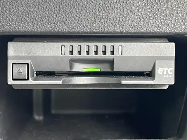 トヨタ ピクシスメガ Gターボ SAⅢ 島根県 2020(令2)年 4.6万km パールホワイトⅢ 登録時走行距離45755km/ワンオーナー/保証書/取扱説明書/社外SDナビ(Bluetooth/AM/FM/CD)/フルセグTV(走行中視聴可能)/バックカメラ/両側パワースライドドア/オートライト/オートハイビーム/LEDヘッドライト/フォグランプ/前後コーナーセンサー/レーンキープアシスト/横滑り防止装置/衝突被害軽減ブレーキ/盗難防止アラーム/アイドリングストップ/ETC/純正14インチAW/プッシュスタート/スマートキー(スペアキー×1)/禁煙車