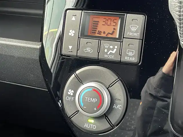 トヨタ ピクシスメガ Gターボ SAⅢ 島根県 2020(令2)年 4.6万km パールホワイトⅢ 登録時走行距離45755km/ワンオーナー/保証書/取扱説明書/社外SDナビ(Bluetooth/AM/FM/CD)/フルセグTV(走行中視聴可能)/バックカメラ/両側パワースライドドア/オートライト/オートハイビーム/LEDヘッドライト/フォグランプ/前後コーナーセンサー/レーンキープアシスト/横滑り防止装置/衝突被害軽減ブレーキ/盗難防止アラーム/アイドリングストップ/ETC/純正14インチAW/プッシュスタート/スマートキー(スペアキー×1)/禁煙車