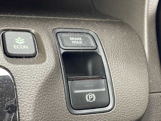 ホンダ Ｎ ＷＧＮ L ホンダセンシング 鹿児島県 2020(令2)年 2.7万km プラチナホワイトパール 純正メモリナビ/フルセグ/Bluetooth/バックカメラ/前後ドラレコ/ステアリングスイッチ/ビルトインETC/クルーズコントロール/衝突軽減ブレーキ/レーンキープアシスト/ヘッドライトレベライザー/LEDヘッドライト/コーナーセンサー/スマートキー2本/プッシュスタート/新車保証書/純正フロアマット