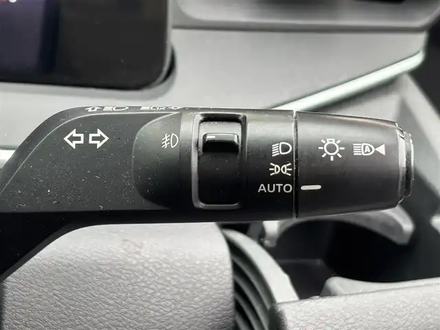 日産 ノート X 茨城県 2021(令3)年 7.8万km バーガンディー インテリジェントアラウンドビューモニター/プロパイロット/純正メモリナビ/全方位運転支援システム/・インテリジェントエマージェンシーブレーキ/・踏み間違い衝突防止/・標識検知機能/・前方衝突予測警報/・車両逸脱警報/・ふらつき警報/・車線逸脱防止支援システム/ドライブレコーダー/追従型クルーズコントロール/ビルトインETC/LEDヘッドライト/フルセグTV/Bluetooth/置くだけ充電/Wエアバック/パワステ/取扱説明書/コーナーセンサー