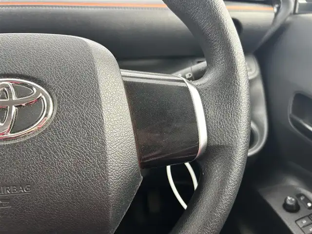 トヨタ シエンタ X 千葉県 2016(平28)年 3.5万km ブラックマイカ 禁煙車/純正メモリナビ/　CD/DVD/BT/ワンセグTV/片側パワースライドドア/バックカメラ/ビルトインETC/電動格納ミラー/リモコンキー/ステアリングスイッチ/純正フロアマット