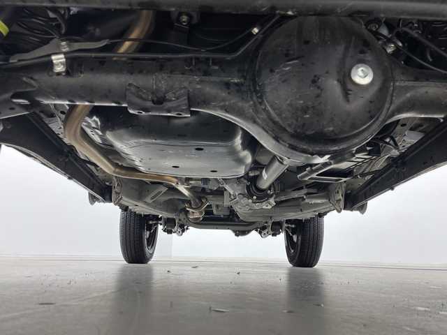 スズキ ジムニー XC 道央・札幌 2021(令3)年 1.7万km ピュアホワイトP ・4WD/・5速ＭＴ/・社外ディスプレイオーディオ（CD＆DVD＆BT）/・スズキセーフティサポート/・Ｄ＋Ｎ席シートヒーター/・ビルトインＥＴＣ/・オートライト/・ハロゲンヘッドライト/・スマートキー/・スペアキー