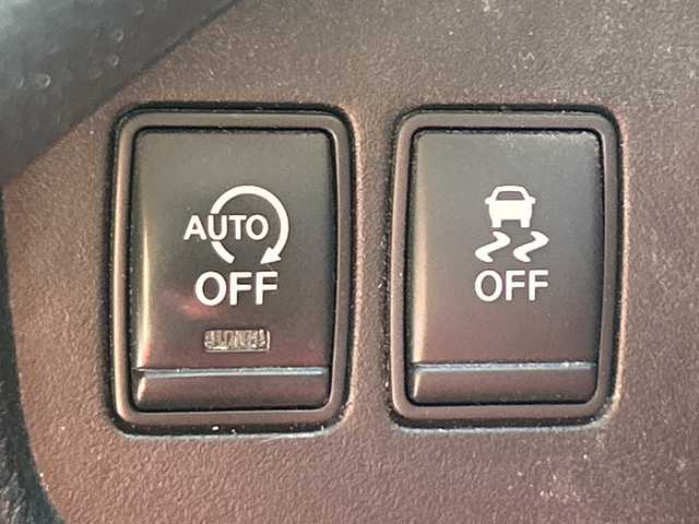 日産 セレナ ハイウェイスター Sハイブリッド 神奈川県 2013(平25)年 8.5万km ブリリアントホワイトパール 純正SDナビ【MC312D-W】/Bluetooth・CD・SD・USB・AUX/フリップダウンモニター/ブラインドスポットモニター/バックカメラ/クルーズコントロール/スペアキー1本/片側パワースライドドア/ビルトインETC/スマートキー/純正16インチアルミホイール/LEDヘッドライト/オートライト/取扱説明書