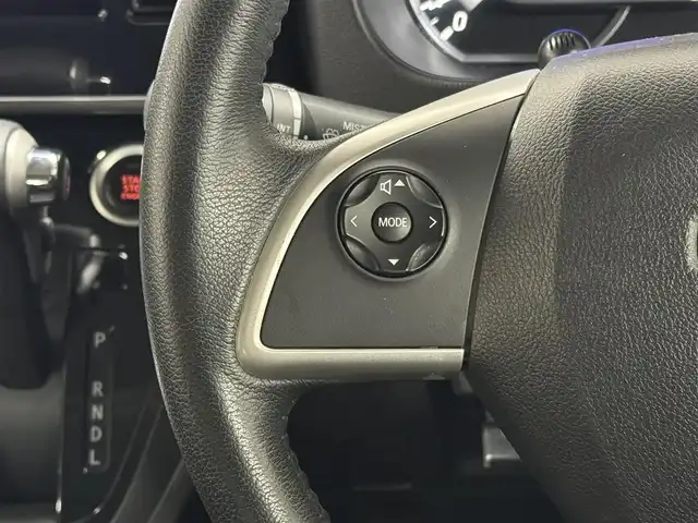 日産 デイズ ルークス ハイウェイスター Gターボ 三重県 2018(平30)年 3.6万km スパークリングレッドM ガソリン・ターボ/FF/インパネCVT/純正 7インチナビ MM317D-W/（FM/AM/CD/DVD/iPod/SD/TV/WALKMAN/USB/Bluetooth/MUSIC STOCKER/ドラレコ/AUX）/アラウンドビューモニター/両側オートスライドドア/ドライブレコーダー 前方/ETC/安全/・エマージェンシーブレーキ/・LDW（車線逸脱警報）/・ハイビームアシスト/・VDC（ビークルダイナミクスコントロール）/・踏み間違い衝突防止アシスト/装備/・クルーズコントロール/・オートエアコン/・オートライトシステム/・LEDヘッドライト/・フロントフォグライト/・電動格納ドアミラー/・リヤシーリングファン（『ナノイー』）/・ステアリングスイッチ/・プッシュスタート/・インテリジェントキーx2/・SRS デュアル＋サイドエアバッグ/・純正15inAW/・保/取/ナビ取/など