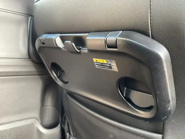 マツダ フレアワゴン カスタムスタイル ハイブリッド XS 石川県 2019(令1)年 5.6万km ピュアホワイトP 社外メモリーナビ/CD/DVD/フルセグTV/バックカメラ/両側パワースライドドア/純正アルミホイール/ETC/レーダーブレーキ/コーナーセンサー/シートヒーター/スマートキー/プッシュスタート/電動ミラー/オートライト/保証書/取説/スペアキー