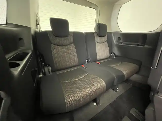 日産 セレナ ハイウェイS S HV Aセーフ 滋賀県 2014(平26)年 6.1万km ブリリアントホワイトパール 純正8型ナビ/（BT/SD/DVD/フルセグ）/後席フリップダウンモニター/全方位カメラ/両側電動スライドドア/ビルトインETC/衝突被害軽減ブレーキ/スマートキー/LEDヘッドライト/クリアランスソナー/スマートキー