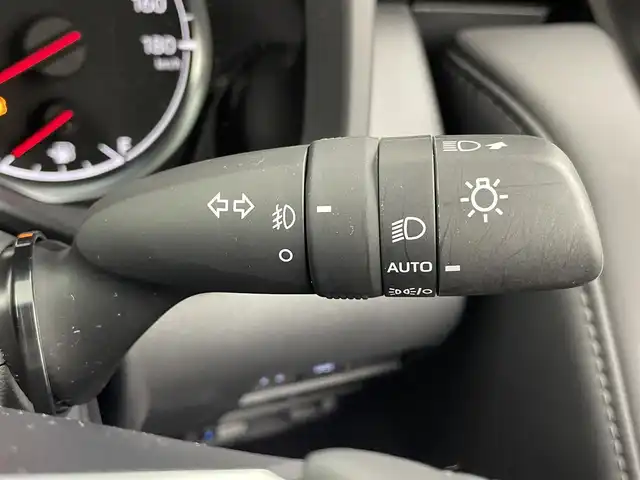 トヨタ ランドクルーザー GRスポーツ 大分県 2023(令5)年 0.8万km グレーメタリック ワンオーナー/サンルーフ/トヨタセーフティーセンス/プリクラッシュセーフティ/レーントレーシングアシスト/レーンディパーチャーアラート/レーダークルーズコントロール（全車速追従機能付）/アダプティブハイビームシステム／オートマチックハイビーム/ロードサインアシスト/発進遅れ告知機能/JBLサウンド/パノラミックビューモニター/12.3型純正ナビ/（フルセグ/Bluetooth/Applecarplay/androidauto)/レーダークルーズコントロール/ブラインドスポットモニター/前後ドライブレコーダー/前後席シートヒーター・ベンチレーションシート/前席パワーシート/赤黒レザーシート/パワーバックドア/クリアランスソナー/マルチテレインモニター/クロールコントロール/電動デフロック（フロント/リア）/ダウンヒル/ヒルアシストコントロール/オートブレーキホールド/保証書・取扱説明書