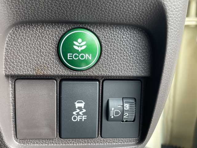 ホンダ Ｎ ＯＮＥ セレクト 愛知県 2018(平30)年 3.5万km プレミアムアイボリーパール2トーン 純正ナビ/バックカメラ/ＥＴＣ/シートヒーター/フルセグ/Bluetooth/CD DVD/ステアリングスイッチ/スマートキー/プッシュスタート