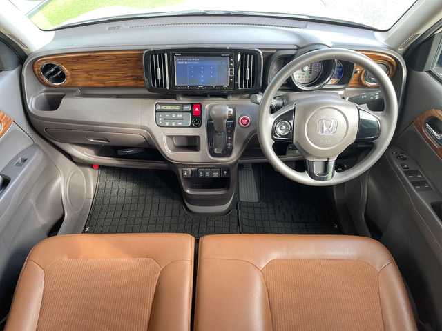 ホンダ Ｎ ＯＮＥ セレクト 愛知県 2018(平30)年 3.5万km プレミアムアイボリーパール2トーン 純正ナビ/バックカメラ/ＥＴＣ/シートヒーター/フルセグ/Bluetooth/CD DVD/ステアリングスイッチ/スマートキー/プッシュスタート