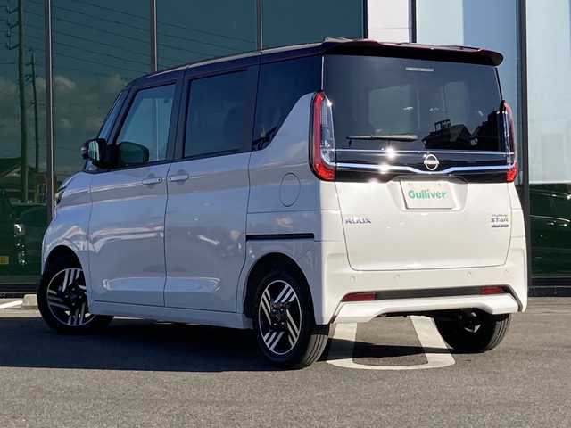 日産 ルークス 岐阜県 2024(令6)年 0.6万km パール 登録時走行距離5418km/カラーコード V12W13 カンジュクカシス/シルキーホワイト３P/全方位カメラ/デジタルインナーミラー/両側パワースライドドア/クルーズコントロール/前後コーナーセンサー/社外ＳＤナビ/ワンセグＴＶ/バックカメラ/ツートンカラー/純正アルミホイール/プッシュスタート/スマートキー/スペアキー/LEDヘッドライト/フォグランプ/ETC