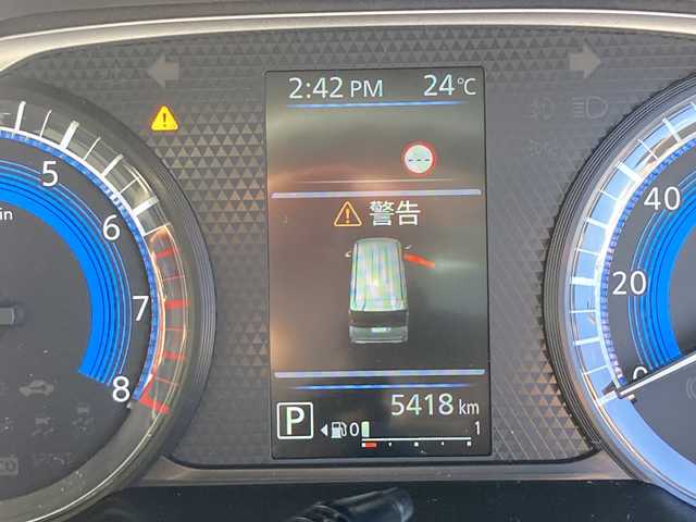 日産 ルークス 岐阜県 2024(令6)年 0.6万km パール 登録時走行距離5418km/カラーコード V12W13 カンジュクカシス/シルキーホワイト３P/全方位カメラ/デジタルインナーミラー/両側パワースライドドア/クルーズコントロール/前後コーナーセンサー/社外ＳＤナビ/ワンセグＴＶ/バックカメラ/ツートンカラー/純正アルミホイール/プッシュスタート/スマートキー/スペアキー/LEDヘッドライト/フォグランプ/ETC