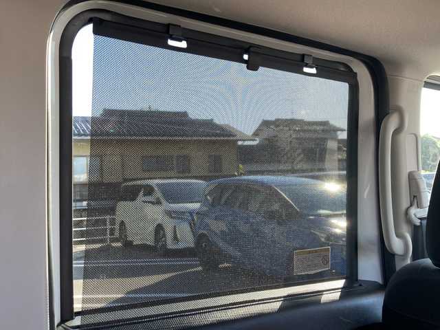 日産 ルークス 岐阜県 2024(令6)年 0.6万km パール 登録時走行距離5418km/カラーコード V12W13 カンジュクカシス/シルキーホワイト３P/全方位カメラ/デジタルインナーミラー/両側パワースライドドア/クルーズコントロール/前後コーナーセンサー/社外ＳＤナビ/ワンセグＴＶ/バックカメラ/ツートンカラー/純正アルミホイール/プッシュスタート/スマートキー/スペアキー/LEDヘッドライト/フォグランプ/ETC