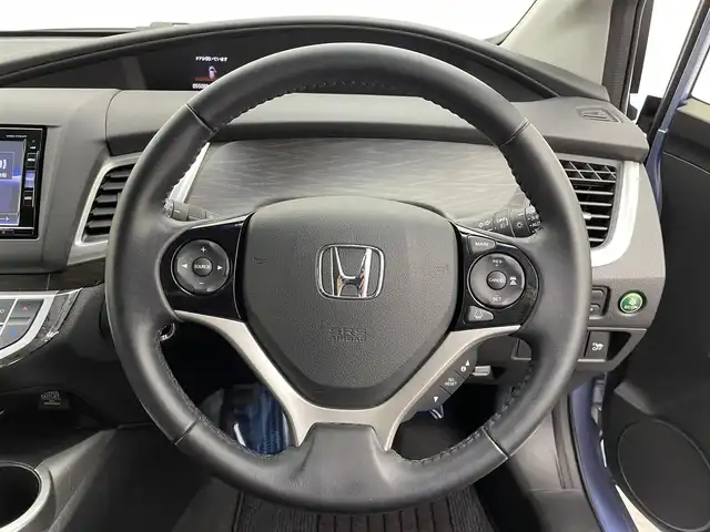 ホンダ ジェイド ハイブリッド X 宮城県 2016(平28)年 5.5万km プレミアムブルーオパールメタリック 純正ナビ/アダプティブクルーズ/衝突軽減ブレーキ/レーンキープアシスト/誤発進抑制機能/ＬＥＤヘッドライト/フォグランプ/リアクティブフォースペダル/バックモニター/フルセグＴＶ/Bluetoothオーディオ/ハーフレザーシート/ETC/純正ドライブレコーダー/純正17インチアルミ/禁煙車