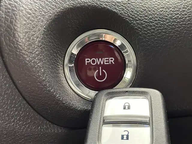 ホンダ ジェイド ハイブリッド X 宮城県 2016(平28)年 5.5万km プレミアムブルーオパールメタリック 純正ナビ/アダプティブクルーズ/衝突軽減ブレーキ/レーンキープアシスト/誤発進抑制機能/ＬＥＤヘッドライト/フォグランプ/リアクティブフォースペダル/バックモニター/フルセグＴＶ/Bluetoothオーディオ/ハーフレザーシート/ETC/純正ドライブレコーダー/純正17インチアルミ/禁煙車