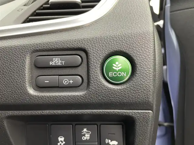 ホンダ ジェイド ハイブリッド X 宮城県 2016(平28)年 5.5万km プレミアムブルーオパールメタリック 純正ナビ/アダプティブクルーズ/衝突軽減ブレーキ/レーンキープアシスト/誤発進抑制機能/ＬＥＤヘッドライト/フォグランプ/リアクティブフォースペダル/バックモニター/フルセグＴＶ/Bluetoothオーディオ/ハーフレザーシート/ETC/純正ドライブレコーダー/純正17インチアルミ/禁煙車