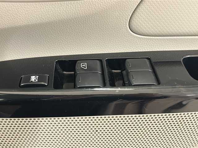三菱 ｅＫワゴン E 熊本県 2016(平28)年 8.5万km サクラピンクメタリック ・社外ナビ　KENWOOD【MDV-D403W】/-BT/ワンセグTV/CD/DVD/SD/FM/AM/・前後ドライブレコーダー【ZDR035】/・運転席シートヒーター/・ETC/・電動格納ミラー/・リモコンキー/・ドアバイザー