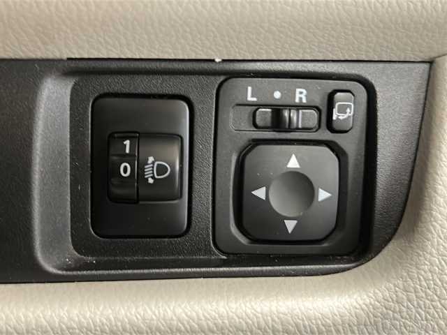 三菱 ｅＫワゴン E 熊本県 2016(平28)年 8.5万km サクラピンクメタリック ・社外ナビ　KENWOOD【MDV-D403W】/-BT/ワンセグTV/CD/DVD/SD/FM/AM/・前後ドライブレコーダー【ZDR035】/・運転席シートヒーター/・ETC/・電動格納ミラー/・リモコンキー/・ドアバイザー