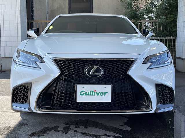 レクサス ＬＳ 500 Fスポーツ 京都府 2019(平31)年 3.5万km ホワイトノーヴァガラスフレーク 純正SDナビ /フルセグTV /Bluetooth/AUX/Miracast/CD/DVD再生機能有/全方位カメラ /BSM /HUD /禁煙 /前後コーナーセンサー /赤ハーフレザー/メモリーパワーシート /エアサスペンション /パドルシフト /ステアリングヒーター/3眼LEDヘッドライト /オートライト/オートマチックハイビーム/クルコン追従有 /サンルーフ/デジタルインナーミラー/純正AW20インチ