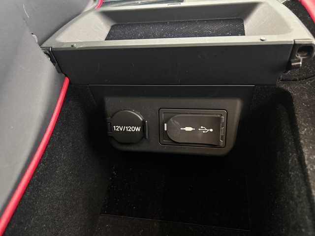 レクサス ＬＳ 500 Fスポーツ 岐阜県 2019(平31)年 3.5万km ホワイトノーヴァガラスフレーク 純正SDナビ /フルセグTV /Bluetooth/AUX/Miracast/CD/DVD再生機能有/全方位カメラ /BSM /HUD /禁煙 /前後コーナーセンサー /赤ハーフレザー/メモリーパワーシート /エアサスペンション /パドルシフト /ステアリングヒーター/3眼LEDヘッドライト /オートライト/オートマチックハイビーム/クルコン追従有 /サンルーフ/デジタルインナーミラー/純正AW20インチ