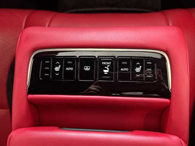 レクサス ＬＳ 500 Fスポーツ 岐阜県 2019(平31)年 3.5万km ホワイトノーヴァガラスフレーク 純正SDナビ /フルセグTV /Bluetooth/AUX/Miracast/CD/DVD再生機能有/全方位カメラ /BSM /HUD /禁煙 /前後コーナーセンサー /赤ハーフレザー/メモリーパワーシート /エアサスペンション /パドルシフト /ステアリングヒーター/3眼LEDヘッドライト /オートライト/オートマチックハイビーム/クルコン追従有 /サンルーフ/デジタルインナーミラー/純正AW20インチ