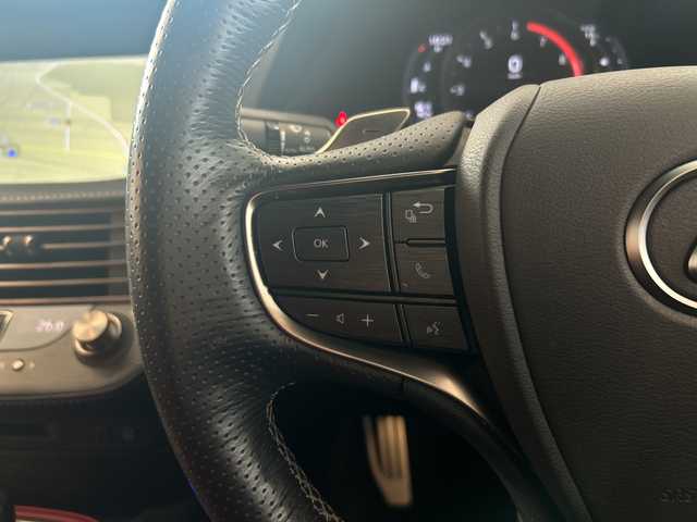 レクサス ＬＳ 500 Fスポーツ 岐阜県 2019(平31)年 3.5万km ホワイトノーヴァガラスフレーク 純正SDナビ /フルセグTV /Bluetooth/AUX/Miracast/CD/DVD再生機能有/全方位カメラ /BSM /HUD /禁煙 /前後コーナーセンサー /赤ハーフレザー/メモリーパワーシート /エアサスペンション /パドルシフト /ステアリングヒーター/3眼LEDヘッドライト /オートライト/オートマチックハイビーム/クルコン追従有 /サンルーフ/デジタルインナーミラー/純正AW20インチ