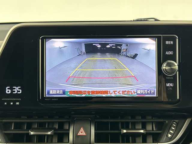 トヨタ Ｃ－ＨＲ G 愛知県 2018(平30)年 4.7万km ホワイトパールクリスタルシャイン フルモデリスタエアロ/純正7インチナビ/（Bluetooth/フルセグTV/DVD再生/USB）/バックカメラ/トヨタセーフティセンス/・プリクラッシュセーフティ/・オートマチックハイビーム/・ロードサインアシスト/・レーダークルーズコントロール/・レーンディパーチャーアラート/・先行車発進告知/ブラインドスポットモニター/クリアランスソナー/ビルトインETC/ドライブレコーダー/ハーフレザーシート/前席シートヒーター/純正18インチアルミホイール/スマートキー/LEDヘッドライト/フォグランプ/オートライト/電子パーキング/オートブレーキホールド/革巻きステアリング/ステアリングスイッチ/電動格納ミラー/純正フロアマット