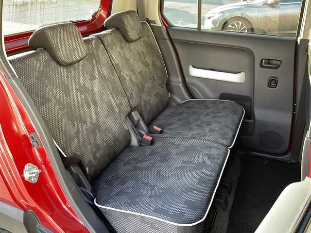 スズキ ハスラー G 山形県 2016(平28)年 4.9万km フェニックスレッドパール/ブルーイッシュブラックパール 4WD/純正ナビ/フルセグテレビ/レーダーブレーキサポート/衝突被害軽減システム/ダウンヒルアシストコントロール/ETC/シートヒーター/Bluetooth/LEDヘッドライト/純正フロアマット/ドアバイザー/スマートキー/プッシュスタート