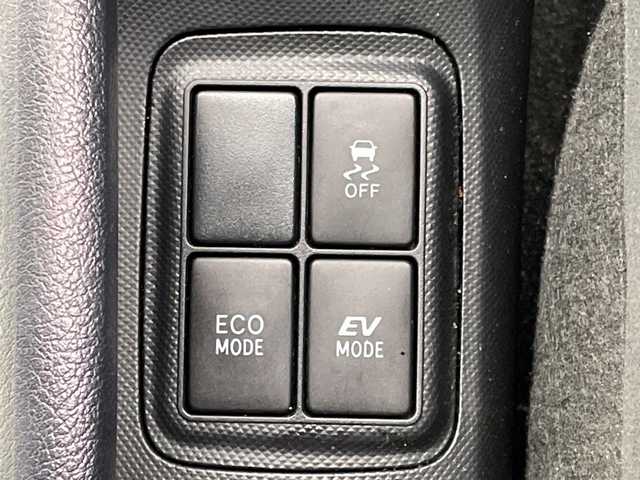 トヨタ アクア S 千葉県 2015(平27)年 2.4万km ディープアメジストマイカメタリック 純正SDナビ/ドライブレコーダー/バックカメラ/横滑り防止装置/ビルトインETC/フォグランプ/オートライト/ウィンカーミラー/電動格納ミラー/シートリフター/プッシュスタート/スマートキー/フロアマット/スペアキー