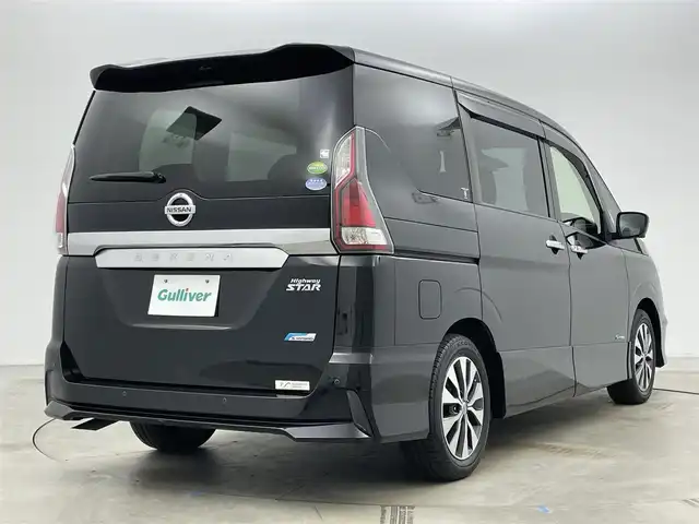 日産 セレナ 岡山県 2016(平28)年 8.9万km ダイヤモンドブラック 純正９インチナビ　(MM516D-L)/【CD/DVD/BT/USB/フルセグ】/純正フリップダウン　/全周囲カメラ　/パーキングアシスト/ビルトインＥＴＣ　/ＬＥＤヘッドライト　/クルーズコントロール　/ドライブレコーダー　前/デジタルインナーミラー　/コーナーセンサー　前後/アイドリングストップ/禁煙車/オートブレーキホールド/踏み間違い防止