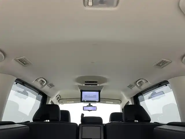 日産 セレナ 岡山県 2016(平28)年 8.9万km ダイヤモンドブラック 純正９インチナビ　(MM516D-L)/【CD/DVD/BT/USB/フルセグ】/純正フリップダウン　/全周囲カメラ　/パーキングアシスト/ビルトインＥＴＣ　/ＬＥＤヘッドライト　/クルーズコントロール　/ドライブレコーダー　前/デジタルインナーミラー　/コーナーセンサー　前後/アイドリングストップ/禁煙車/オートブレーキホールド/踏み間違い防止