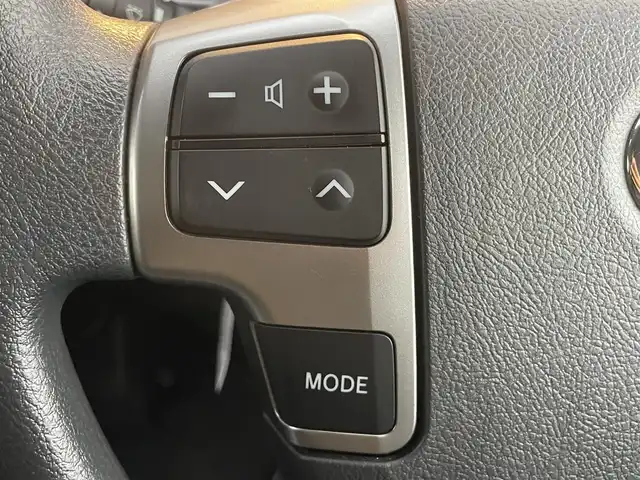 トヨタ ハイエース GL 千葉県 2023(令5)年 2.4万km ホワイトパールクリスタルシャイン 純正7インチナビ/・フルセグTV/・CD/・FM/AM/後席モニター/片側パワースライドドア/全方位カメラ/トヨタセーフティセンス/コーナーセンサー/レーンキープアシスト/100V電源/オートライト/スマートキー