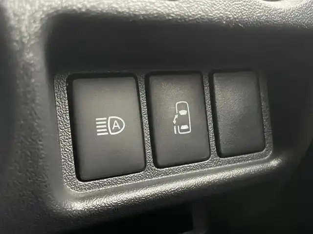 トヨタ ハイエース GL 千葉県 2023(令5)年 2.4万km ホワイトパールクリスタルシャイン 純正7インチナビ/・フルセグTV/・CD/・FM/AM/後席モニター/片側パワースライドドア/全方位カメラ/トヨタセーフティセンス/コーナーセンサー/レーンキープアシスト/100V電源/オートライト/スマートキー