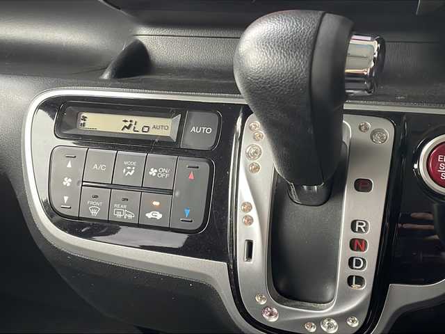 ホンダ Ｎ ＢＯＸ カスタム G Lパッケージ 長野県 2013(平25)年 6.2万km パール ４WD/純正14インチアルミ/左側パワースライドドア/HIDヘッドライト/プッシュスタート/スマートキー